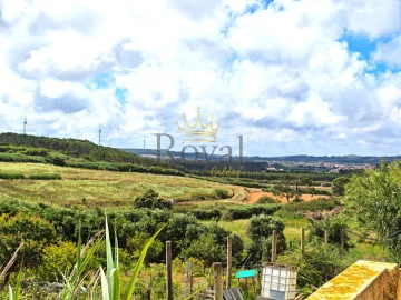 Moradia T7 para Venda em Atouguia da Baleia