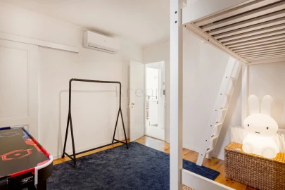 Apartamento T3 para Venda em São Vicente