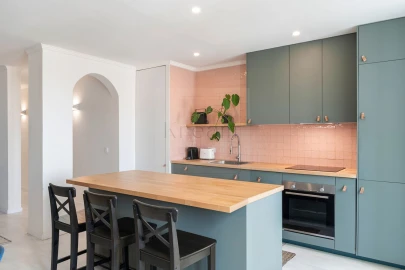 Apartamento T3 para Venda em São Vicente