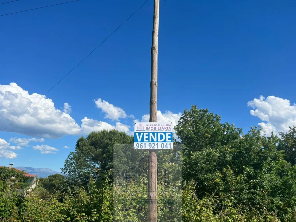 Terreno para Venda em Oliveira do Conde Foto 2