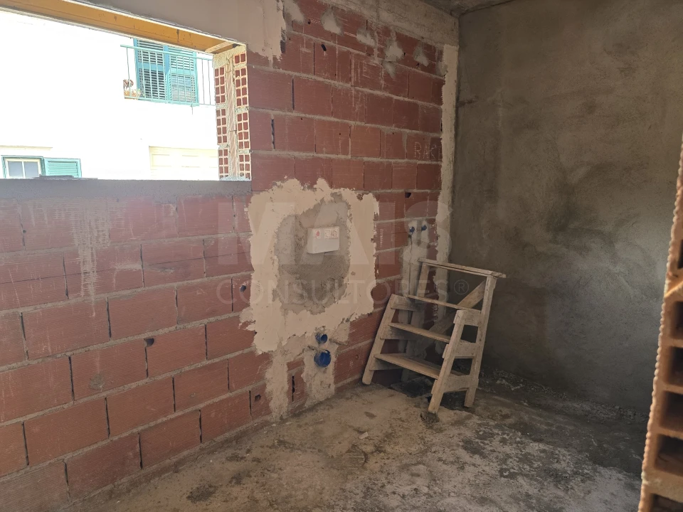 Moradia T3 para Venda em Santa Maria, São Pedro e Sobral da Lagoa Foto 5