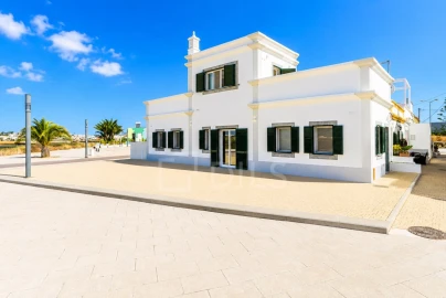 Moradia T2 para Venda em Faro (Sé e São Pedro)