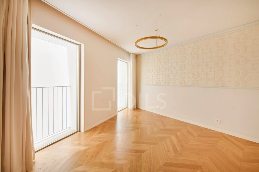 Apartamento T2 para Venda em Santo António Foto 18
