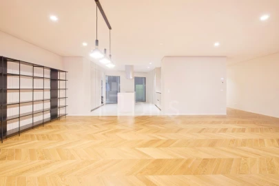 Apartamento T2 para Venda em Santo António