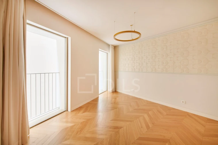 Apartamento T2 para Venda em Santo António Foto 18