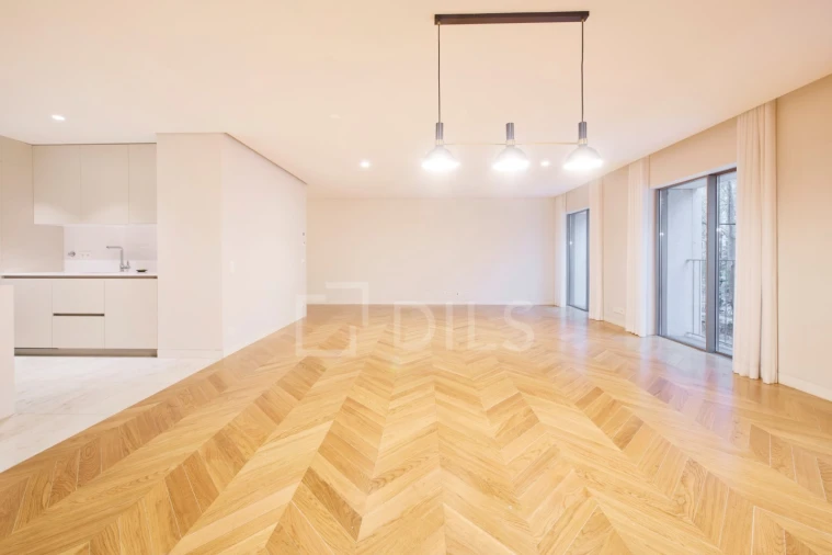 Apartamento T2 para Venda em Santo António Foto 14