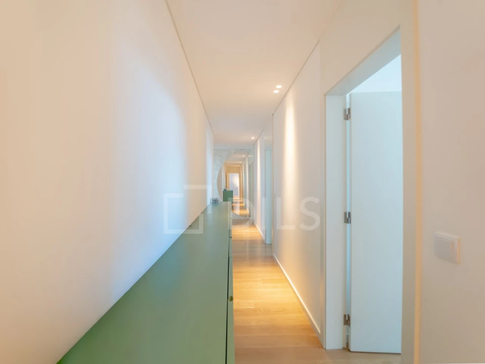 Apartamento T4 para Arrendamento em Matosinhos e Leça da Palmeira Foto 24