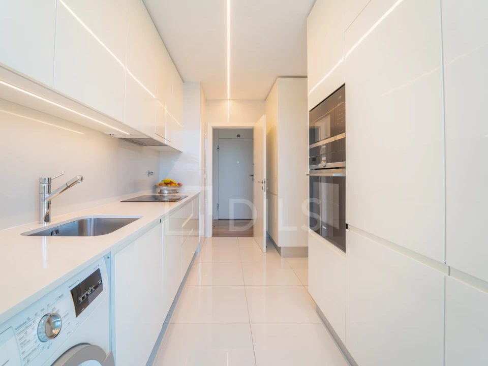 Apartamento T4 para Arrendamento em Matosinhos e Leça da Palmeira Foto 7