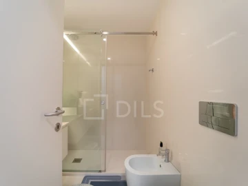 Apartamento T4 para Arrendamento em Matosinhos e Leça da Palmeira