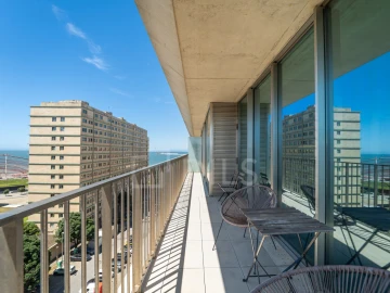 Apartamento T4 para Arrendamento em Matosinhos e Leça da Palmeira