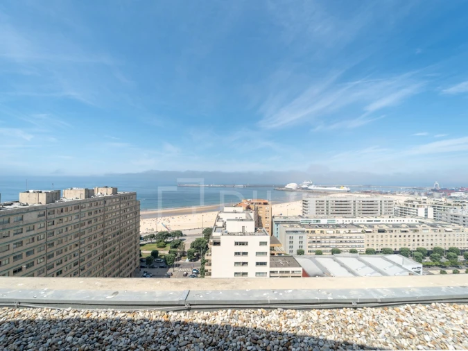 Apartamento T4 para Arrendamento em Matosinhos e Leça da Palmeira Foto 2