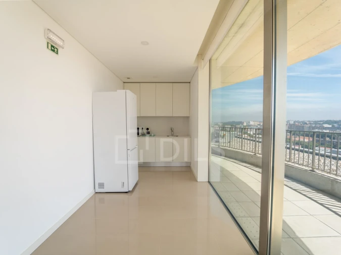 Apartamento T4 para Arrendamento em Matosinhos e Leça da Palmeira Foto 8