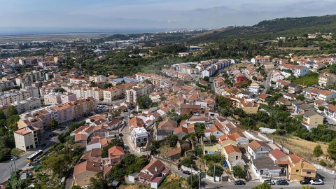 Moradia T3 para Venda em Alverca do Ribatejo e Sobralinho