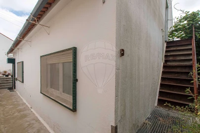Moradia T3 para Venda em Alverca do Ribatejo e Sobralinho