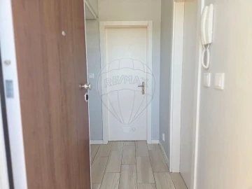 Apartamento T2 para Venda em Marvila, Ribeira Santarém, São Salvador, São Nicolau