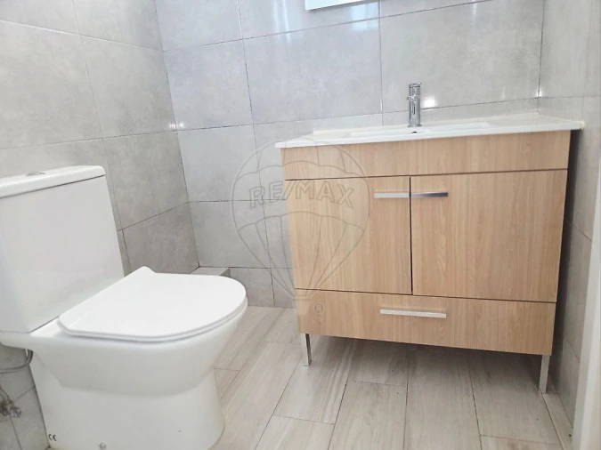 Apartamento T2 para Venda em Marvila, Ribeira Santarém, São Salvador, São Nicolau Foto 2