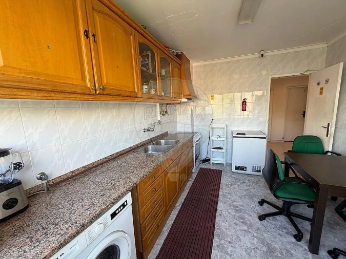 Apartamento T2 para Venda em Carregado e Cadafais Foto 2