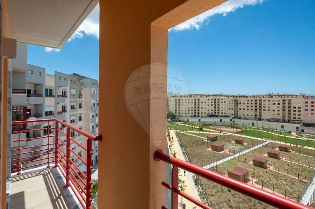 Apartamento T3 para Venda em Carnide Foto 5