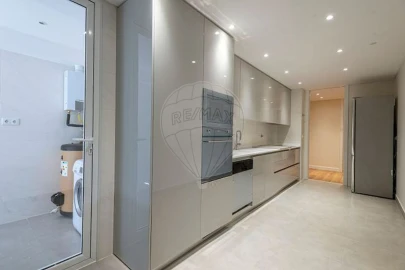 Apartamento T3 para Venda em Carnide