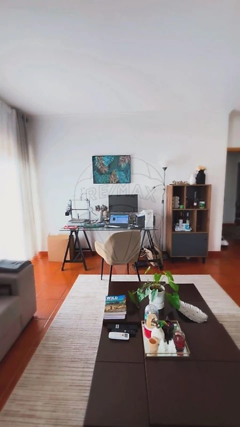 Apartamento T2 para Venda em O. Azeméis, Riba-Ul, Ul, Macinhata Seixa, Madail