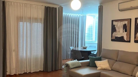 Apartamento T2 para Venda em O. Azeméis, Riba-Ul, Ul, Macinhata Seixa, Madail