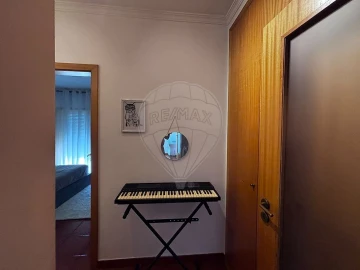 Apartamento T2 para Venda em O. Azeméis, Riba-Ul, Ul, Macinhata Seixa, Madail