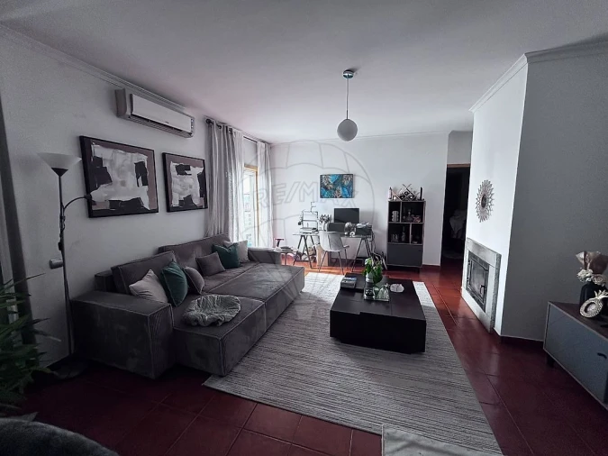 Apartamento T2 para Venda em O. Azeméis, Riba-Ul, Ul, Macinhata Seixa, Madail Foto 4