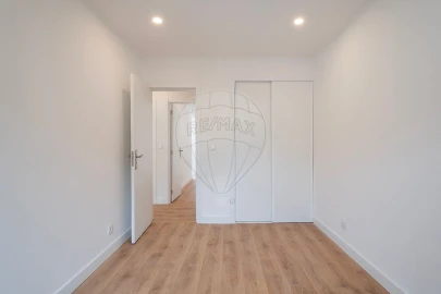 Apartamento T2 para Venda em Alto do Seixalinho, Santo André e Verderena