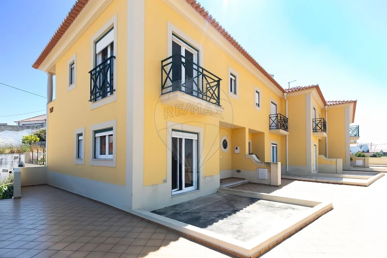 Moradia T2 para Venda em Lourinhã e Atalaia Foto 7