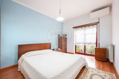 Apartamento T3 para Venda em Abraveses