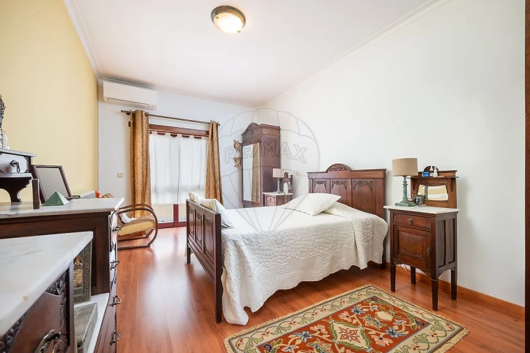 Apartamento T3 para Venda em Abraveses Foto 9