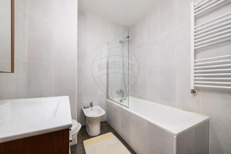 Apartamento T3 para Venda em Abraveses Foto 6