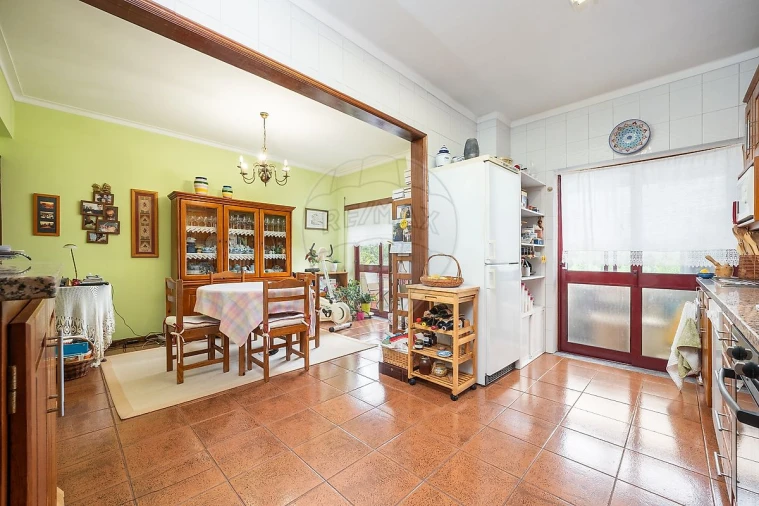 Apartamento T3 para Venda em Abraveses Foto 11