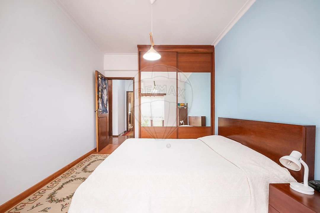 Apartamento T3 para Venda em Abraveses Foto 8