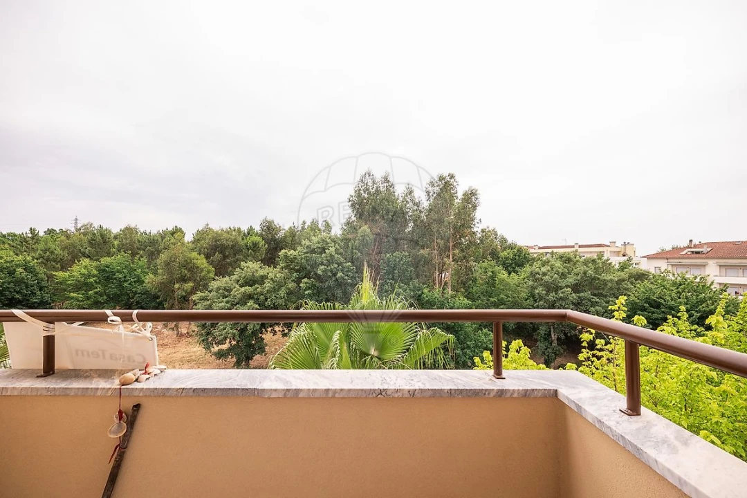 Apartamento T3 para Venda em Abraveses Foto 22