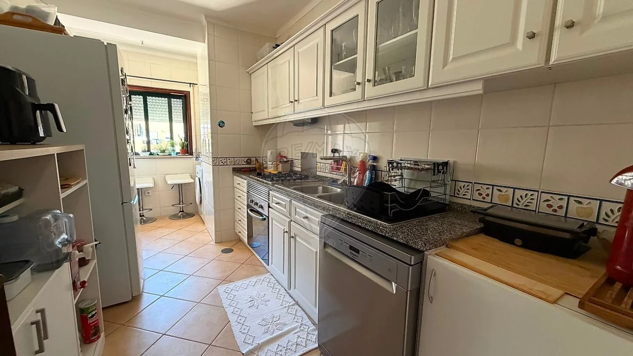 Apartamento T2 para Venda em Esgueira Foto 6