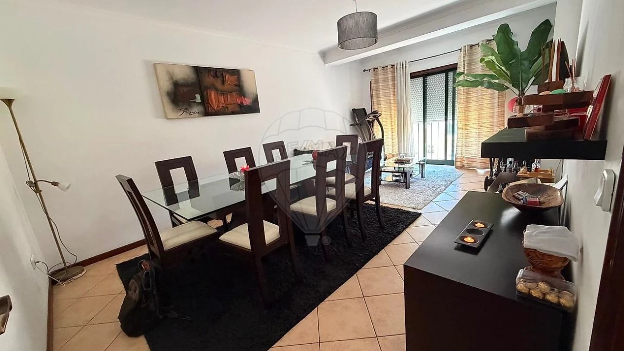 Apartamento T2 para Venda em Esgueira Foto 4