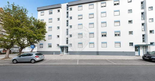Apartamento T3 para Arrendamento em Almeirim