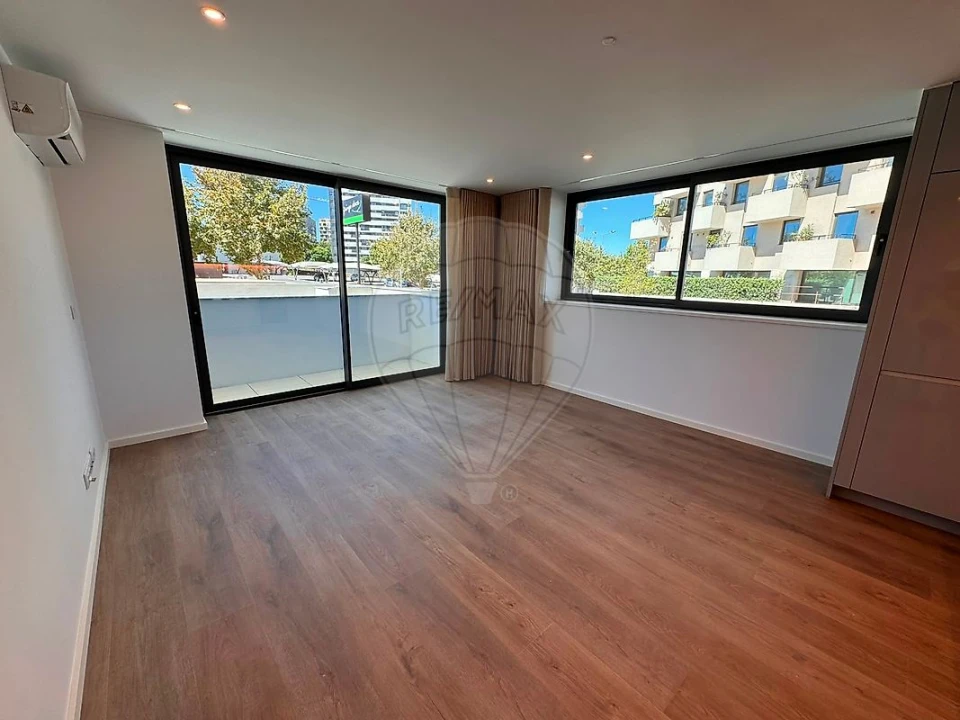 Apartamento T3 para Venda em Matosinhos e Leça da Palmeira Foto 5
