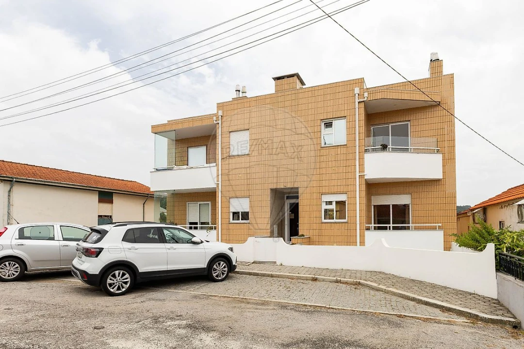 Apartamento T2 para Venda em São Felix da Marinha Foto 5