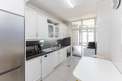 Apartamento T2 para Venda em Canelas