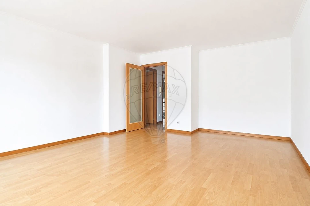 Apartamento T3 para Venda em Alhadas Foto 7