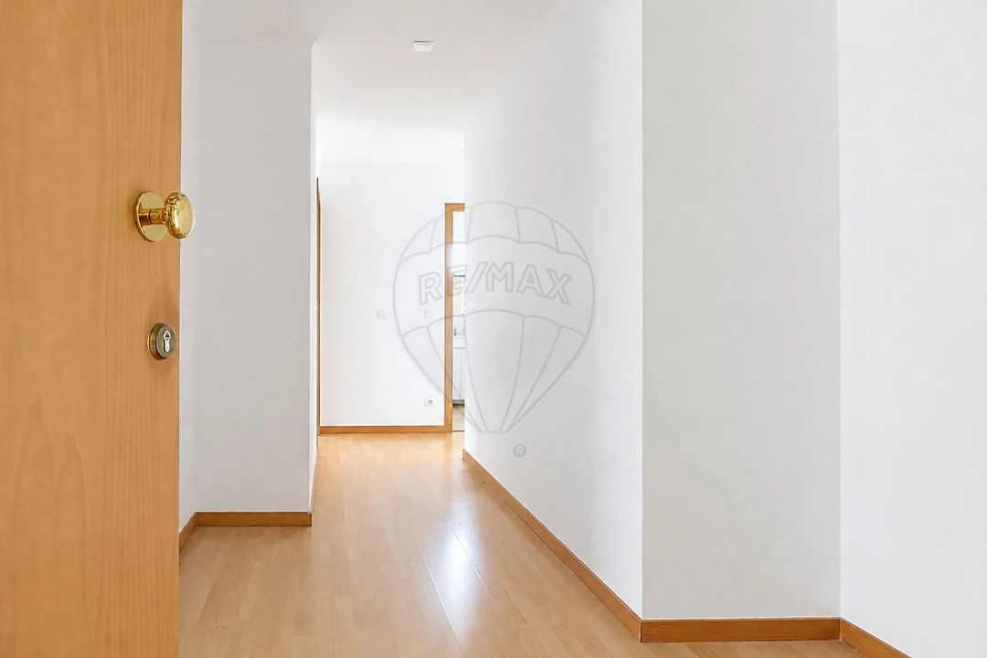 Apartamento T3 para Venda em Alhadas Foto 1
