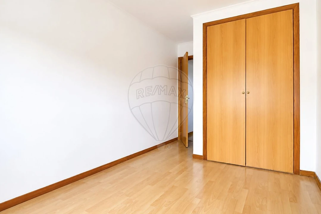 Apartamento T3 para Venda em Alhadas Foto 13