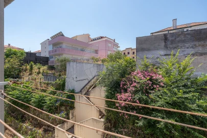 Apartamento T2 para Venda em Santo Antonio dos Olivais