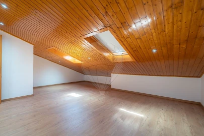Apartamento T2 para Venda em Santo Antonio dos Olivais