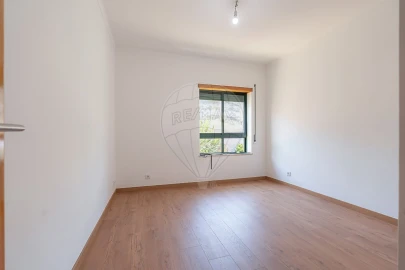 Apartamento T2 para Venda em Santo Antonio dos Olivais