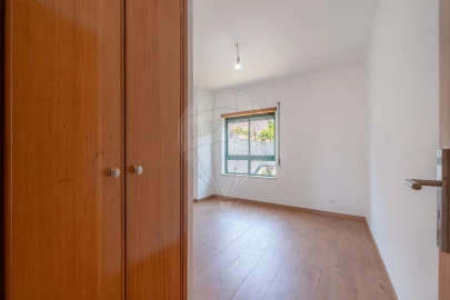 Apartamento T2 para Venda em Santo Antonio dos Olivais