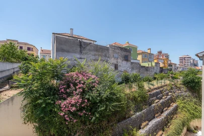 Apartamento T2 para Venda em Santo Antonio dos Olivais