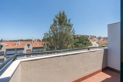 Apartamento T2 para Venda em Santo Antonio dos Olivais